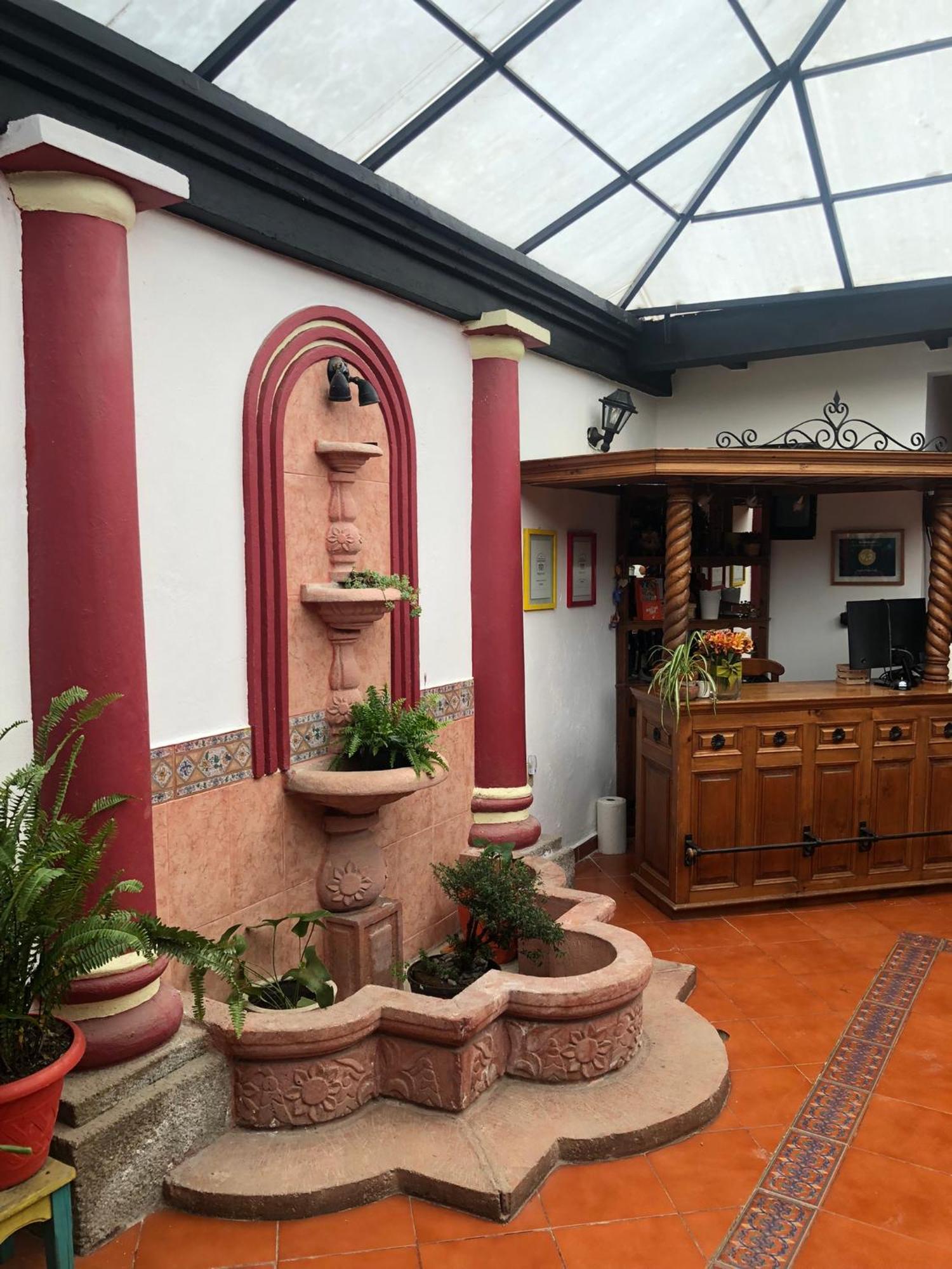 Hostal Casa Gaia ซานกริสโตบัล เด ลาสกาซาส ภายนอก รูปภาพ