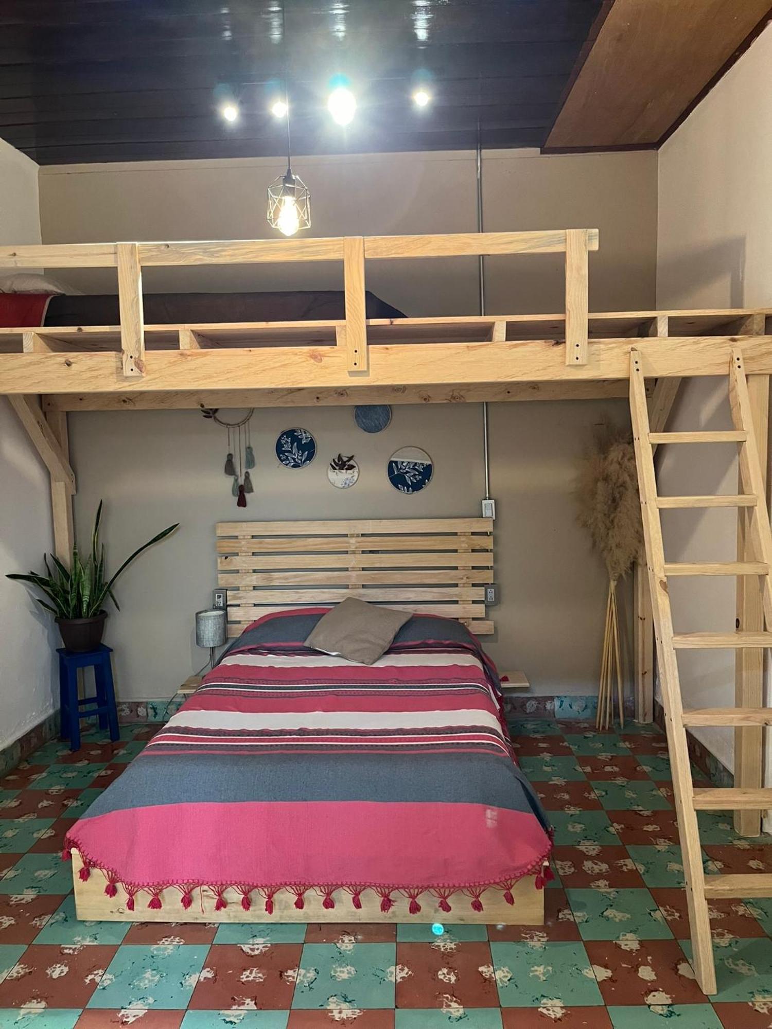 Hostal Casa Gaia ซานกริสโตบัล เด ลาสกาซาส ภายนอก รูปภาพ